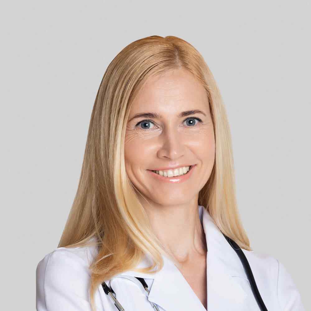 https://clinic.ariasibiu.ro/wp-content/uploads/2021/09/team_07.jpg